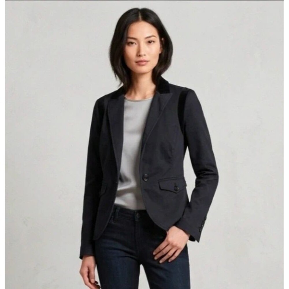 Calvin Klein blazer. Small